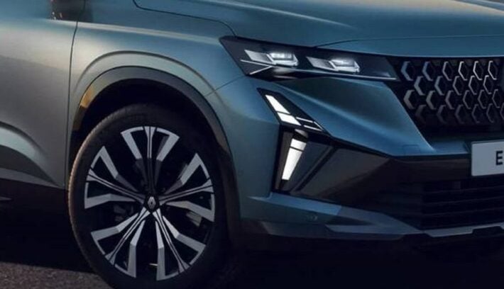 Renault mejora dos SUVs clave para el futuro: sus cambios y sus nuevos precios 1 Renault renueva y mejora los Symbioz y Espace, dos SUVs clave