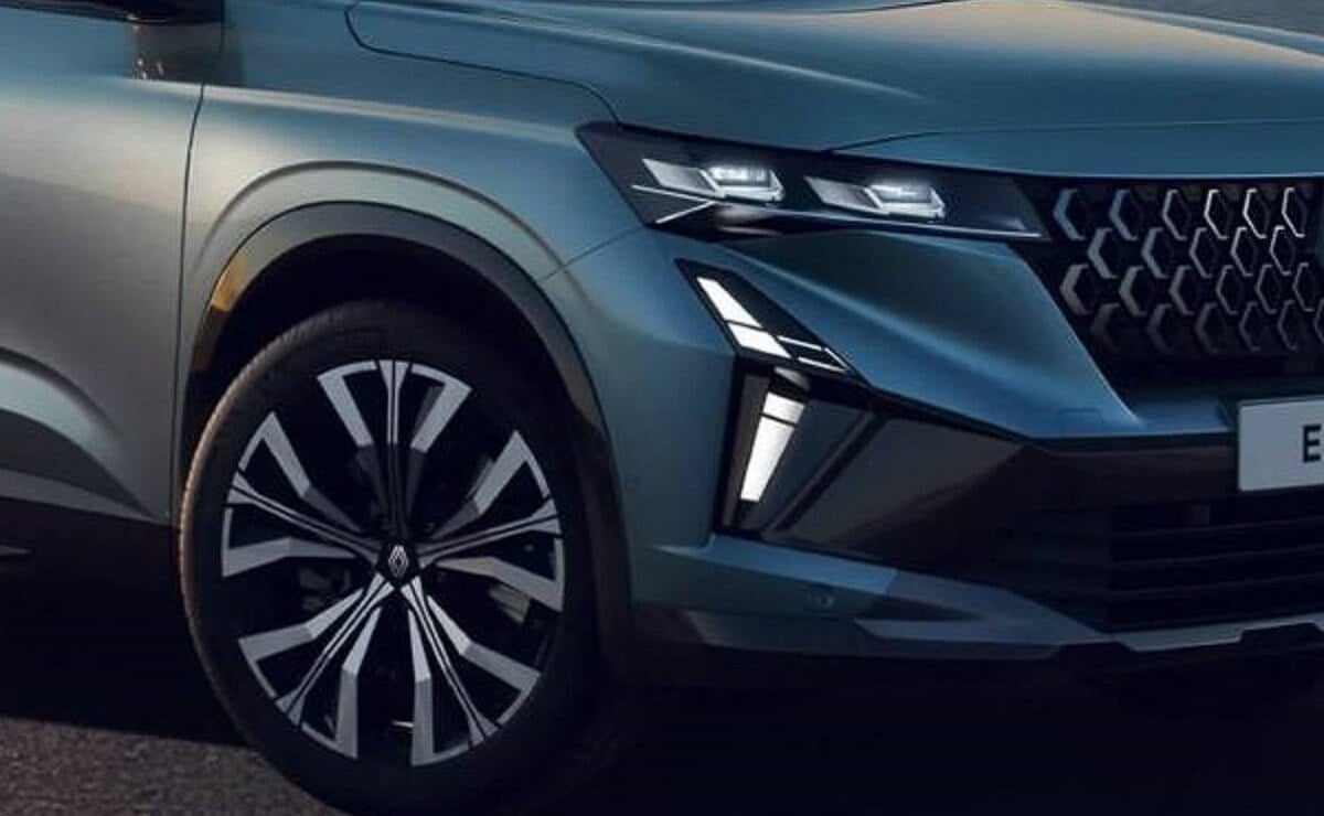 Renault renueva y mejora los Symbioz y Espace, dos SUVs clave