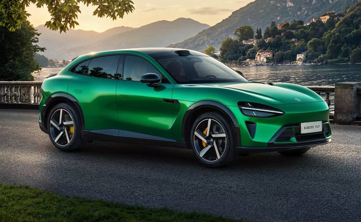 SUV Xiaomi YU7 frente