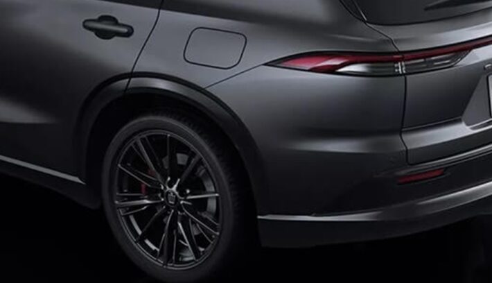 Toyota Crown y su versión exclusiva Matte Limited