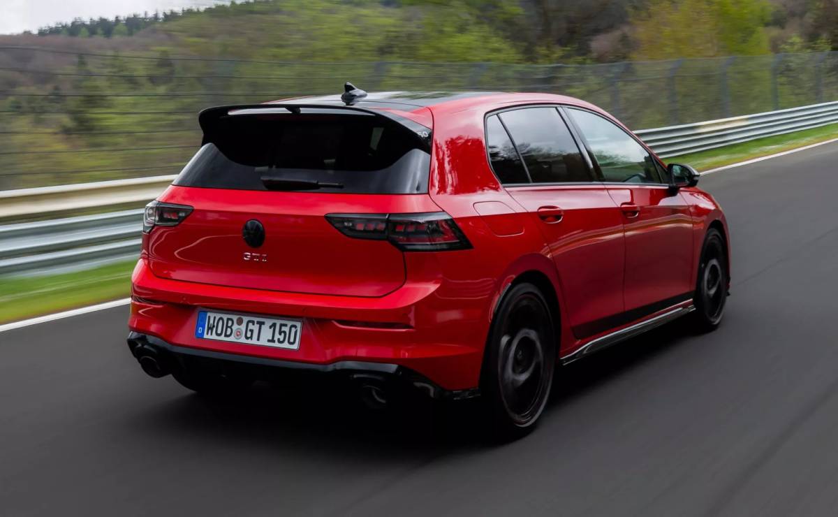 Volkswagen Golf GTI Edition 50 accion trasera