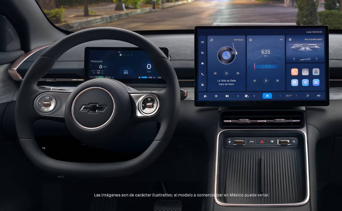 Chevrolet Captiva PHEV interior