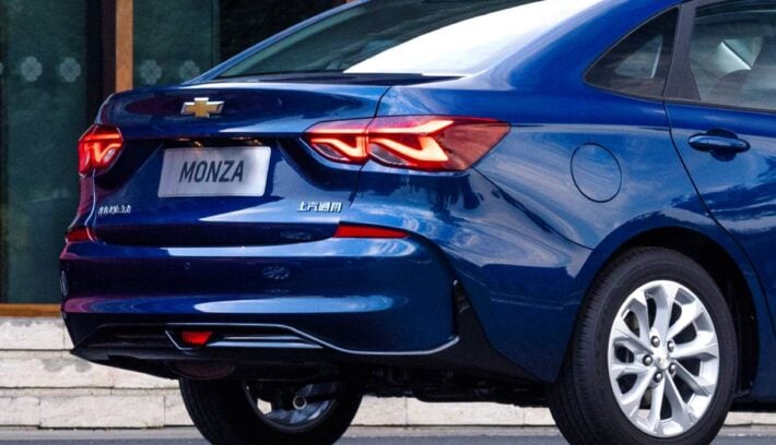 Chevrolet Monza teaser cola