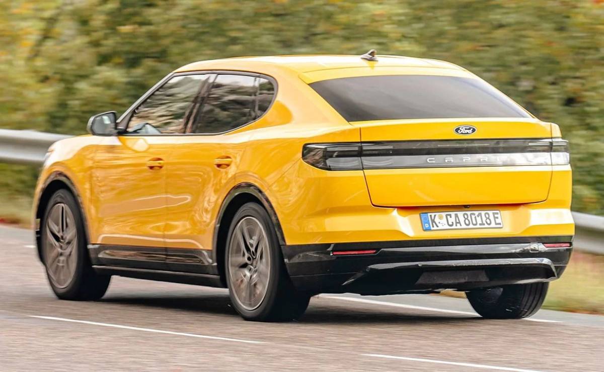 Ford Capri accion trasera