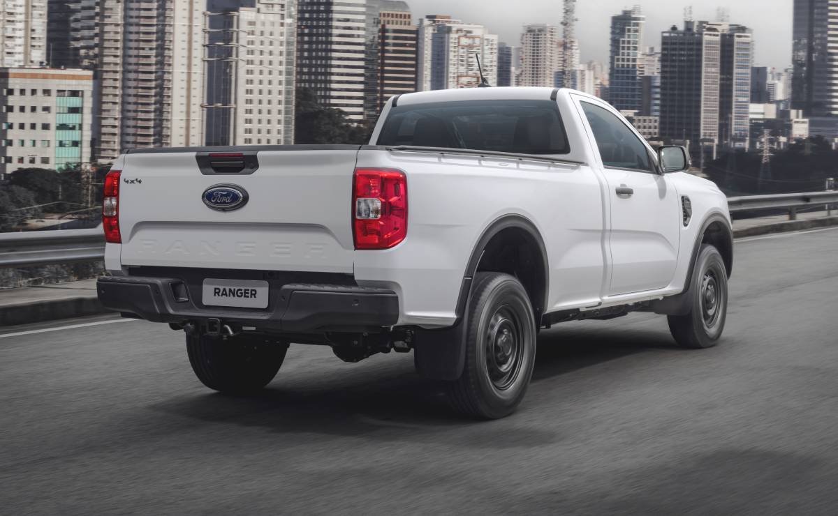 Ford Ranger cabina simple trasera 1