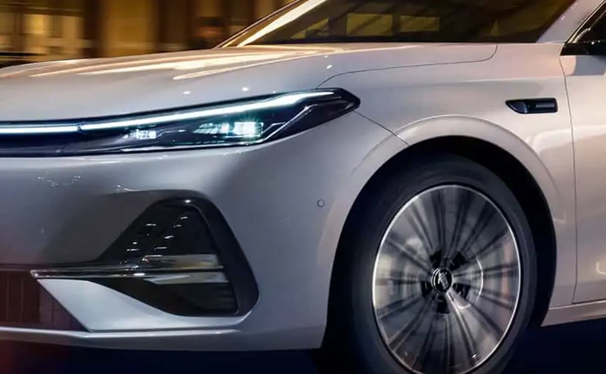 Geely Galaxy A7 PHEV, el sedán de gran relación precio-calidad