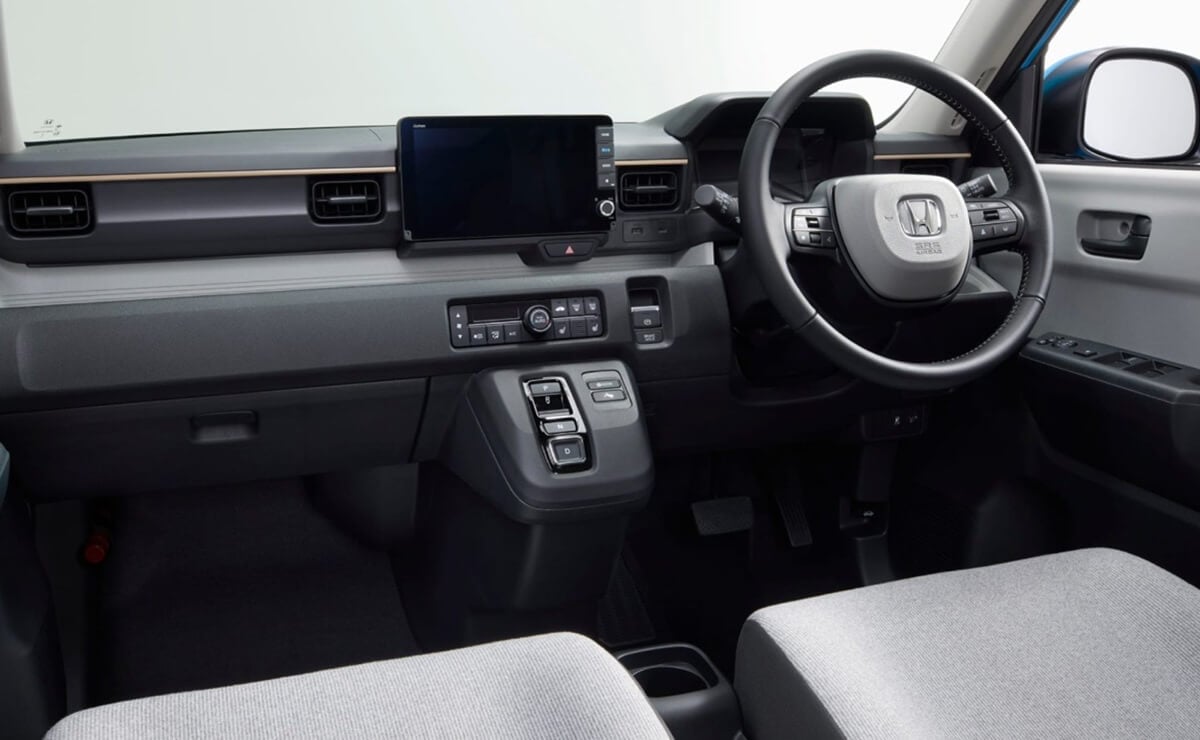 Honda N One e interior
