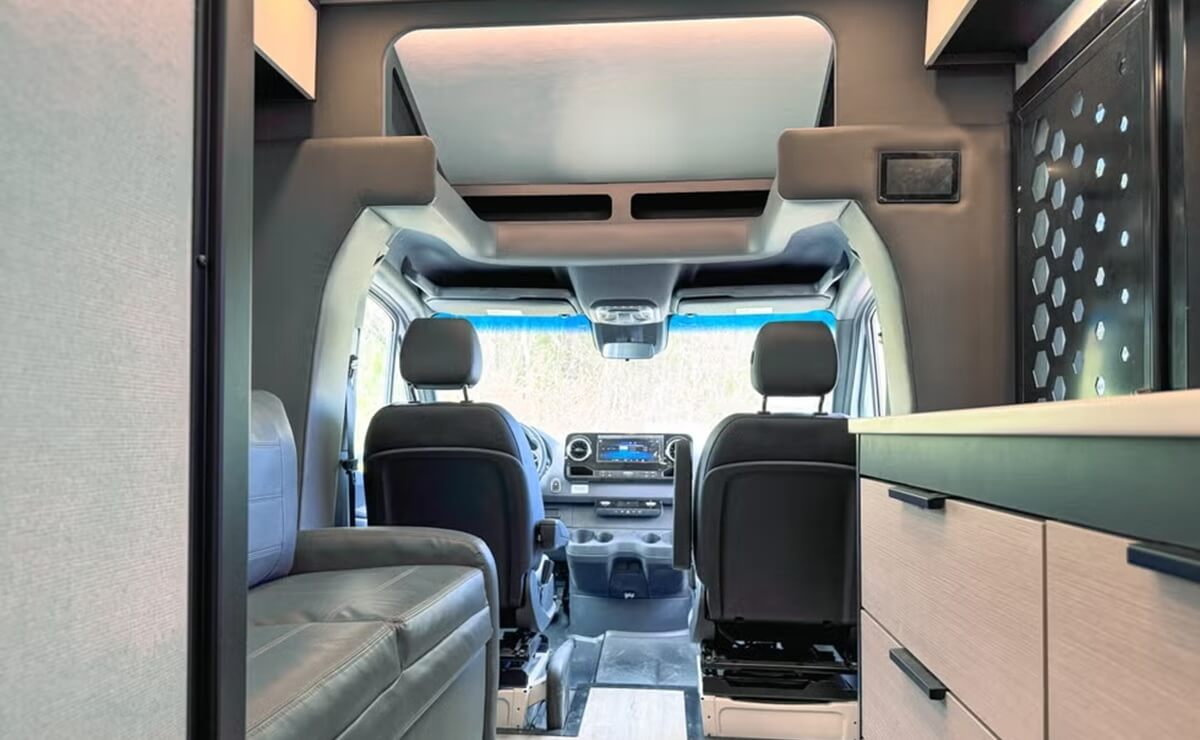 Interior autocaravana de Tiffin