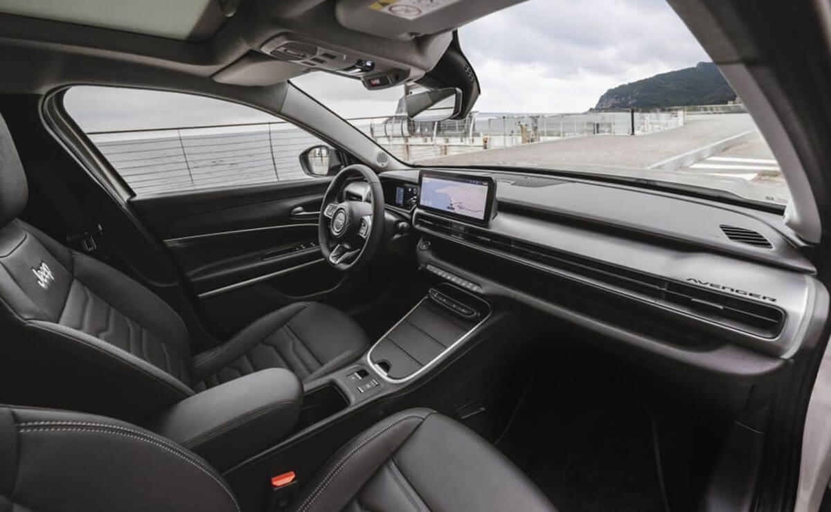 Jeep Avenger Freedom interior
