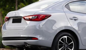 Mazda 2, el sedán del segmento B
