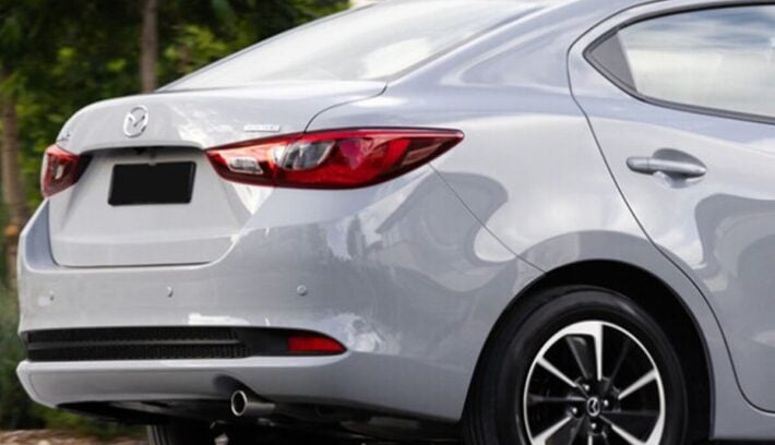 Mazda 2, el sedán del segmento B