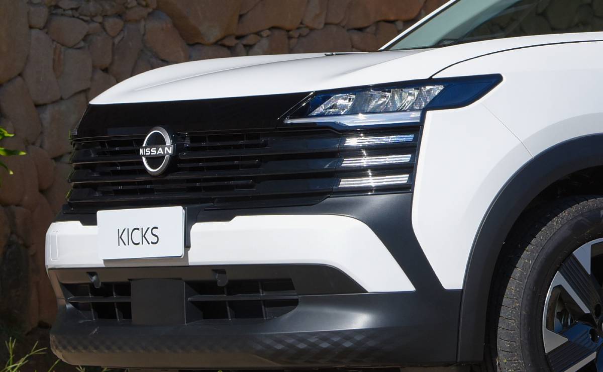 Nissan Kicks Sense teaser