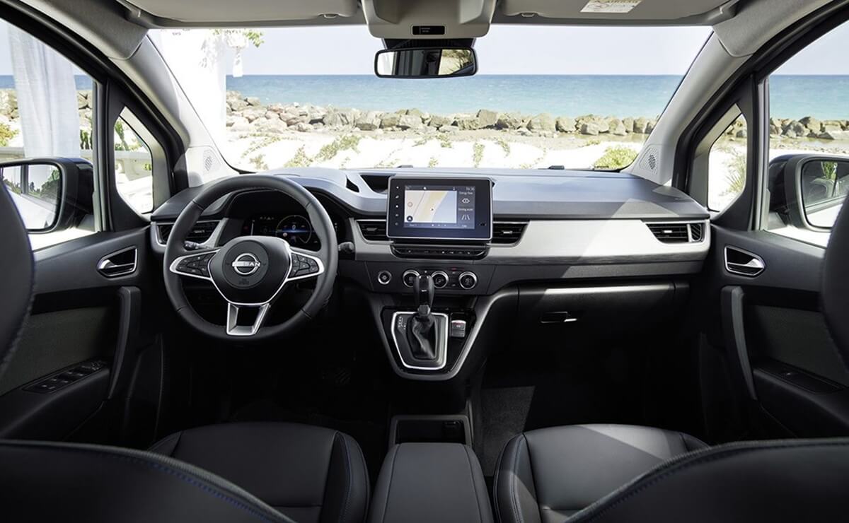 Nissan Townstar interior