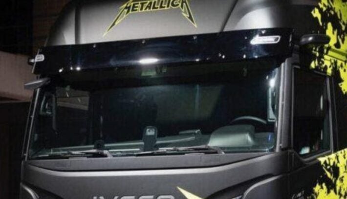 Iveco S-Way Edición Especial Metallica