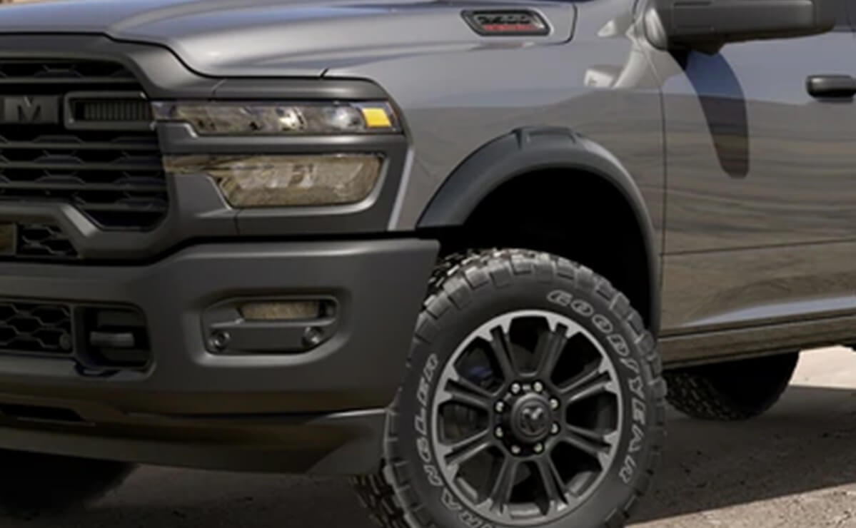 Warlock y Black Express, las nuevas versiones de la pick up RAM 2500