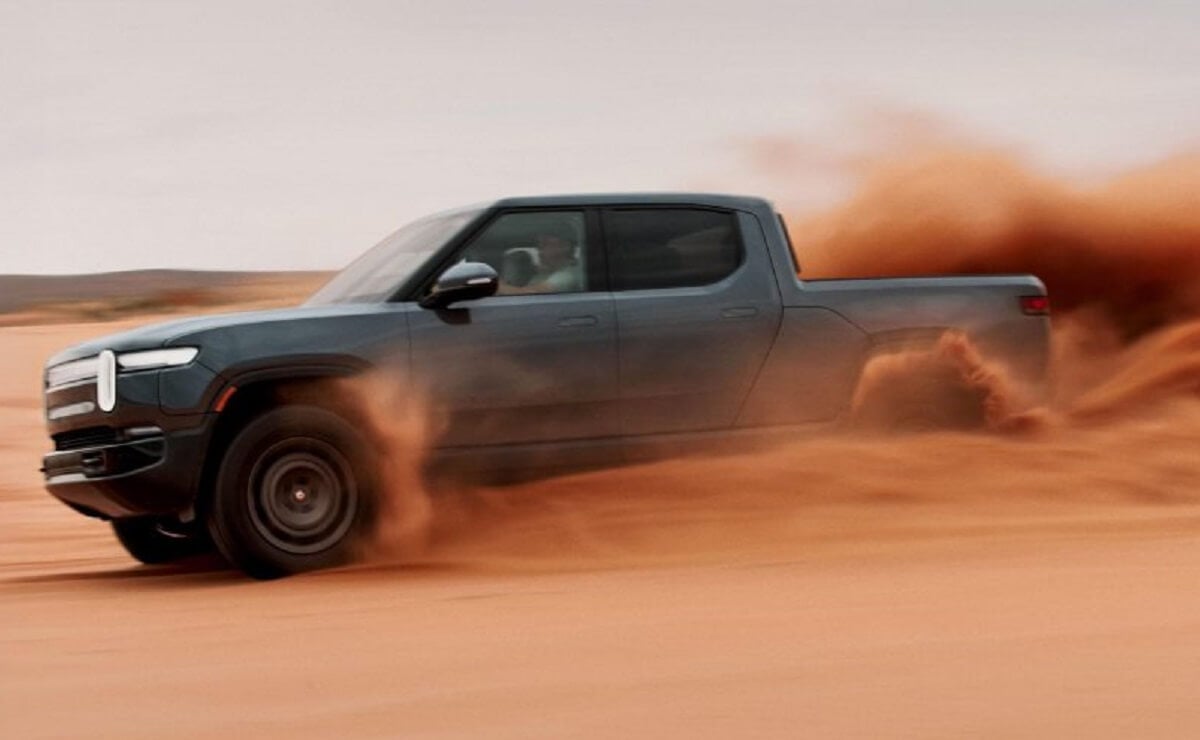 Rivian Quad R1S pick up