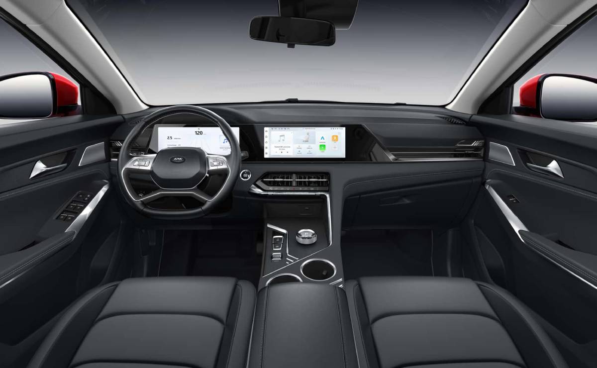 SUV JAC JS8 Pro interior