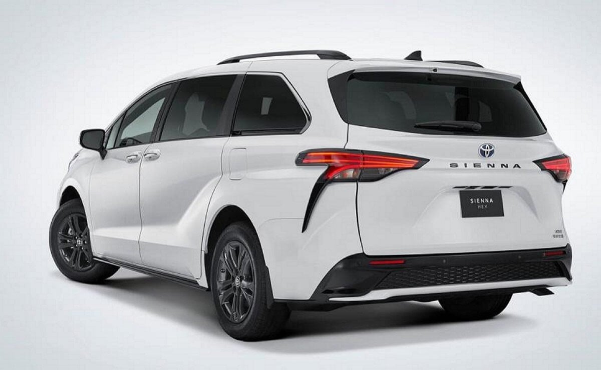 Toyota Sienna 2025