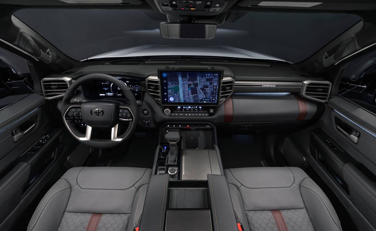 Toyota Tundra 2026 interior