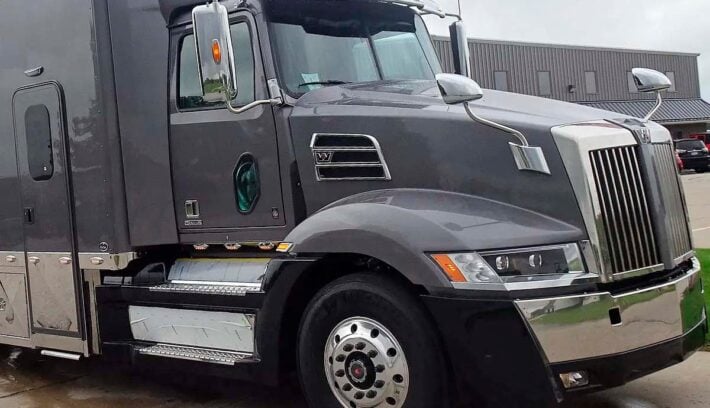 camion con cabina mas grande del mundo 4