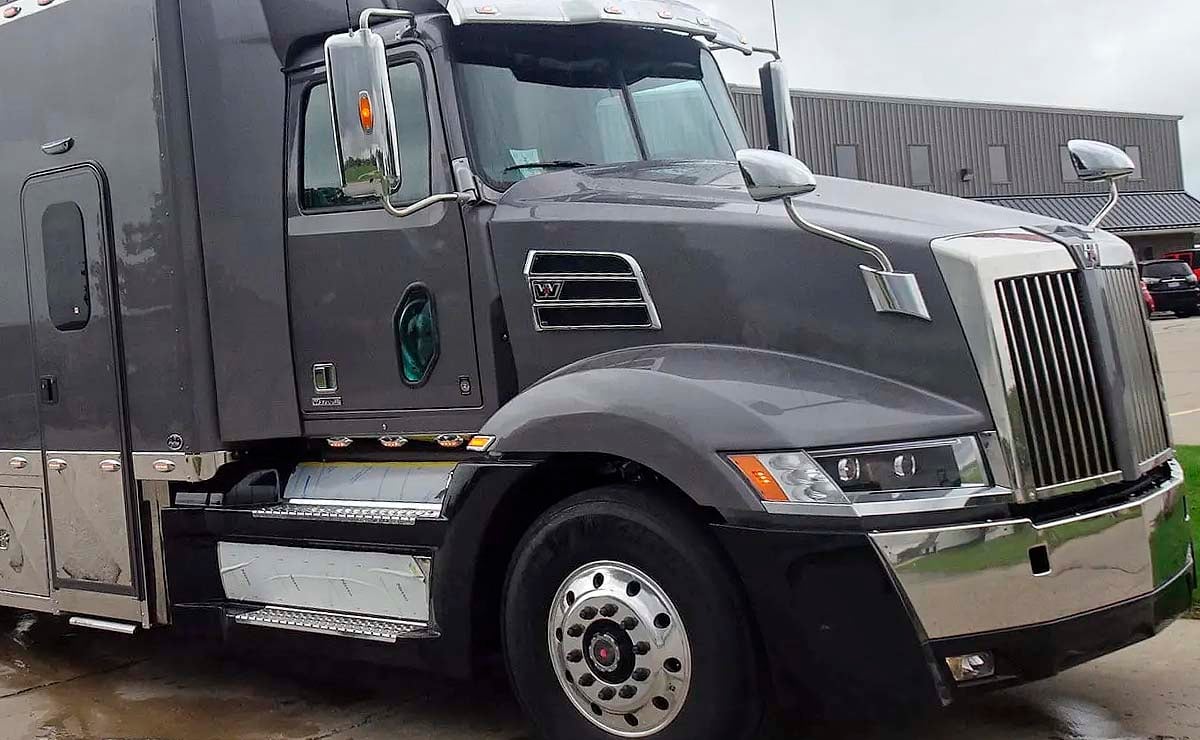 camion con cabina mas grande del mundo 4