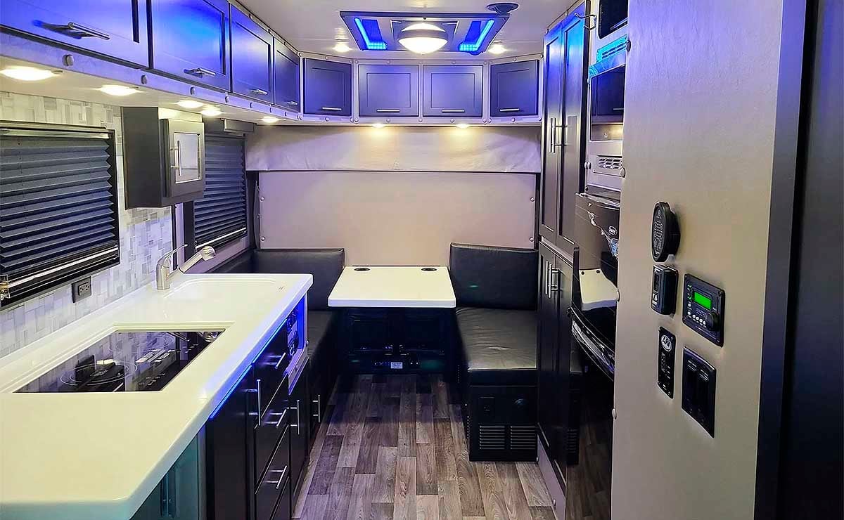 camion con cabina mas grande del mundo 5