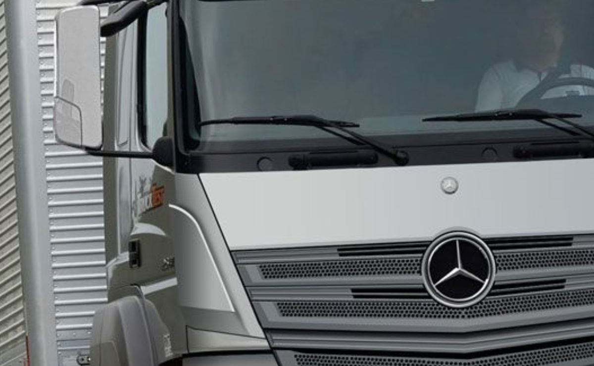 Mercedes-Benz Axor 2026