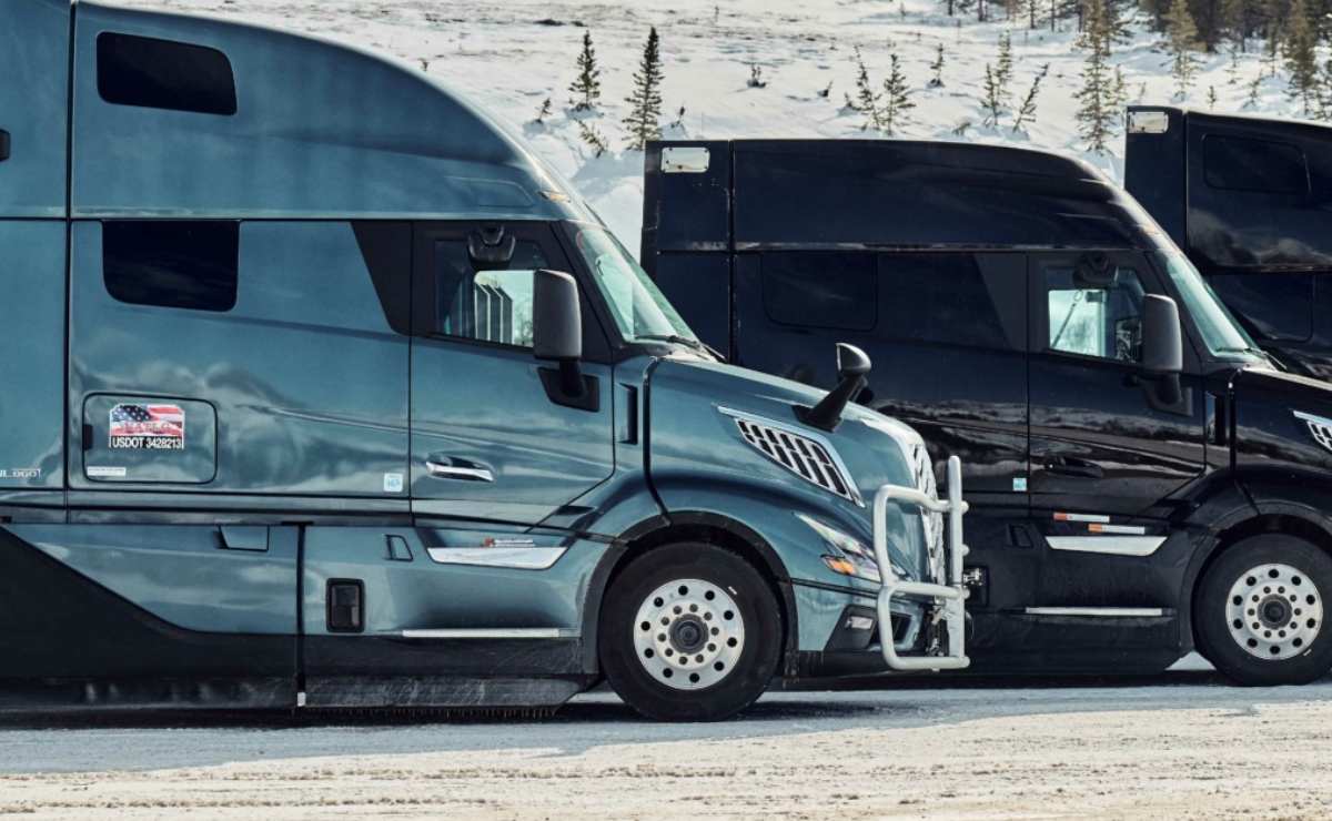 Volvo VNL 
