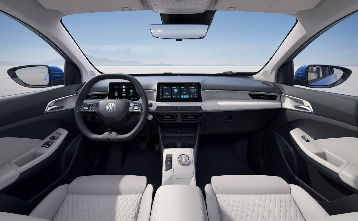 MG3 interior