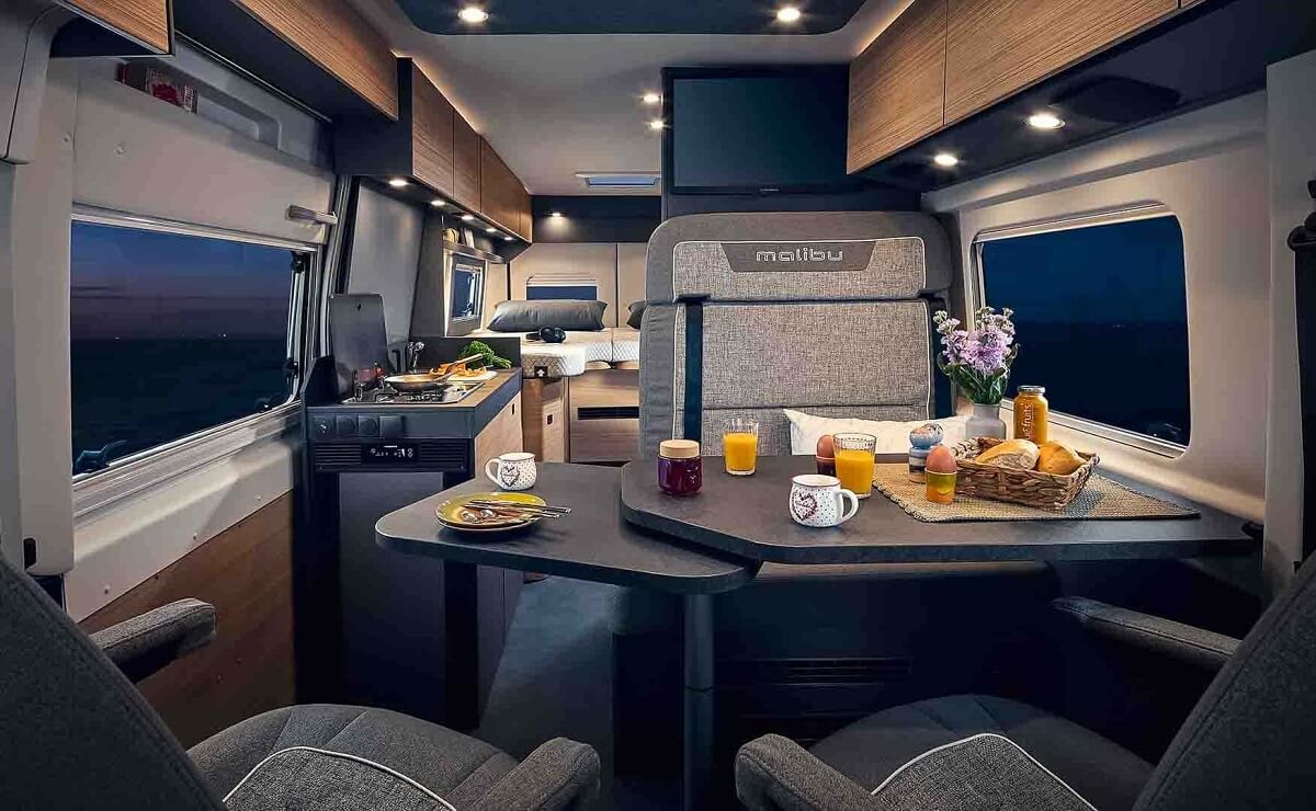 Malibu Relax 2025 interior