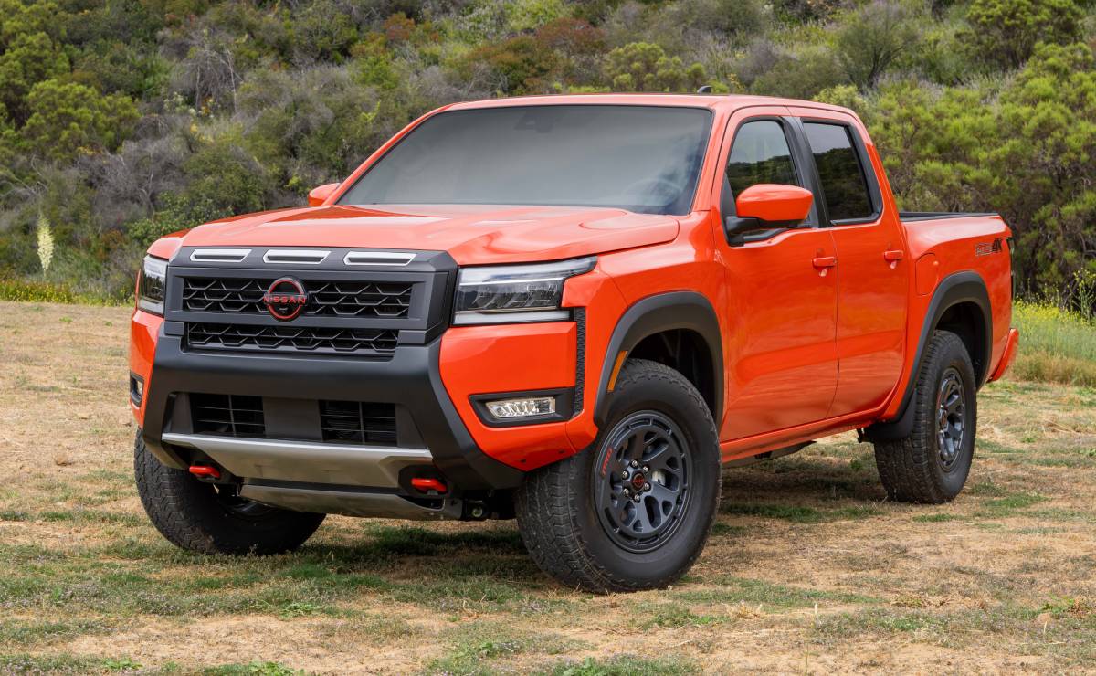 Nissan Frontier 2026 frente