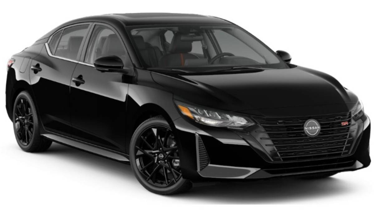 Nissan Sentra Nightfall frente