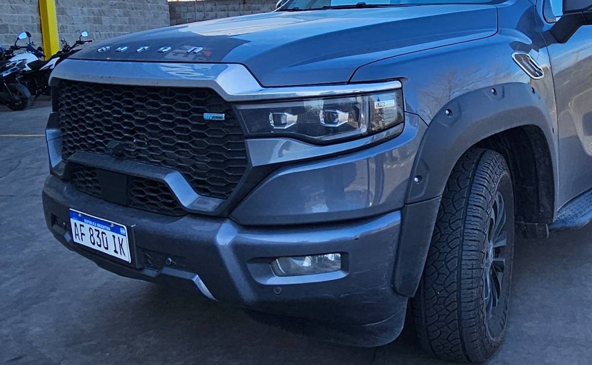 Pick up Foton Tunland V9 teaser