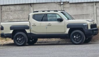 Pick up Kia Tasman chile