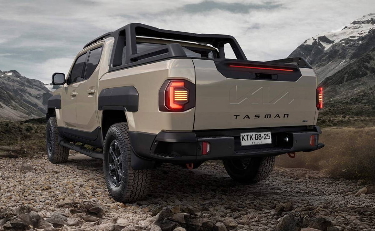 Pick up Kia Tasman trasera 2
