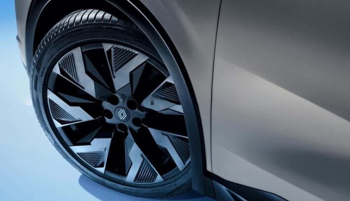 Austria Collection, la nueva versión del Renault Rafale, el D-SUV
