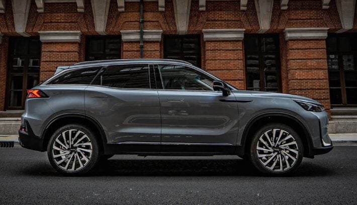 SUV BAIC X55 PLUS perfil