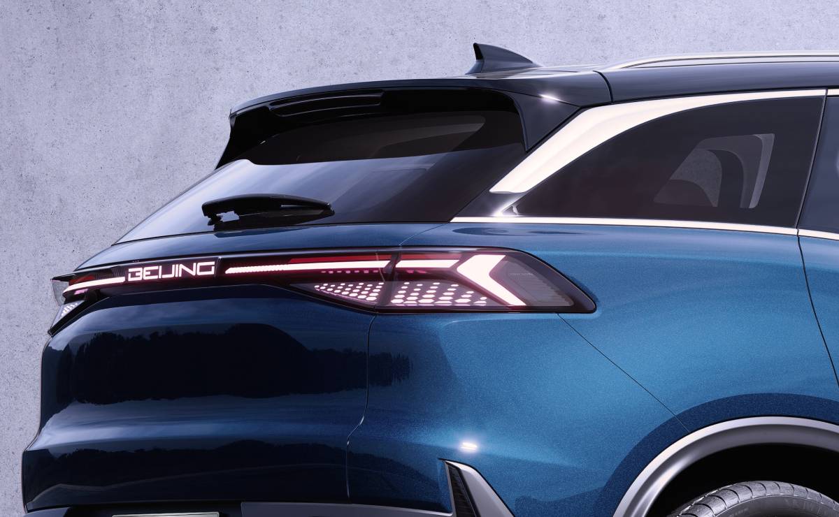 SUV BAIC X7 teaser