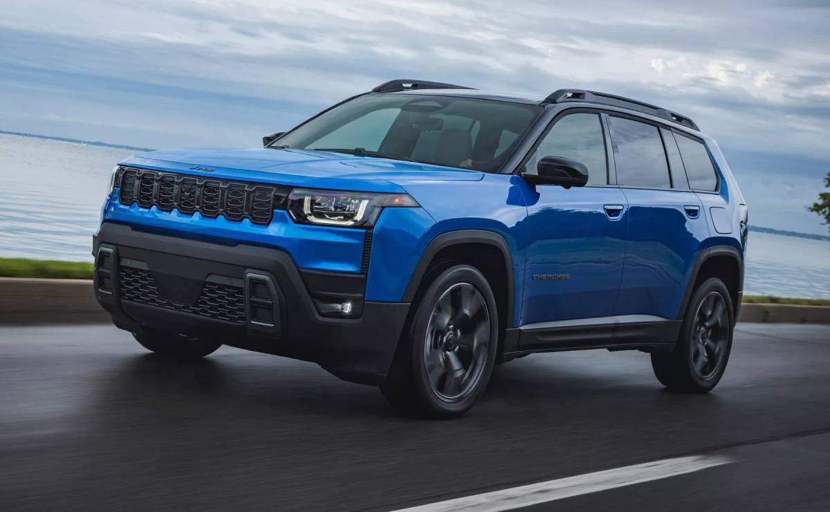 SUV Jeep Cherokee 2026 accion
