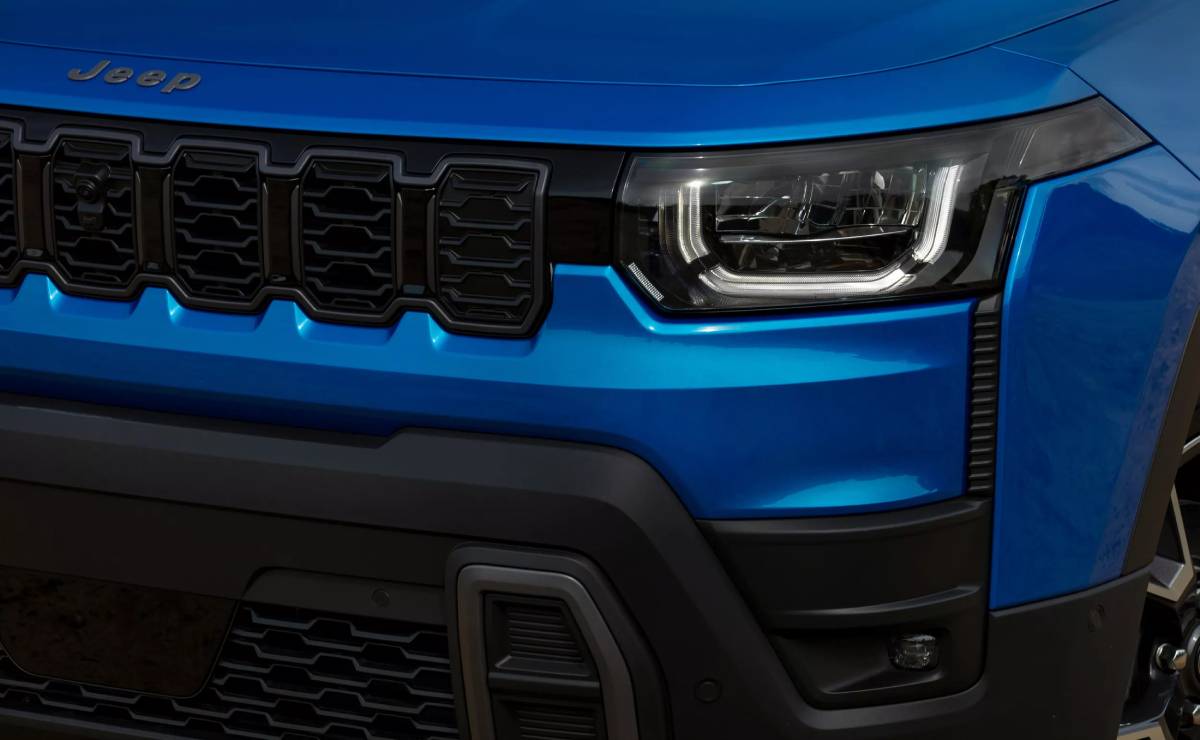 SUV Jeep Cherokee 2026 teaser