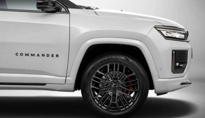 SUV Jeep Commander 2026 llanta