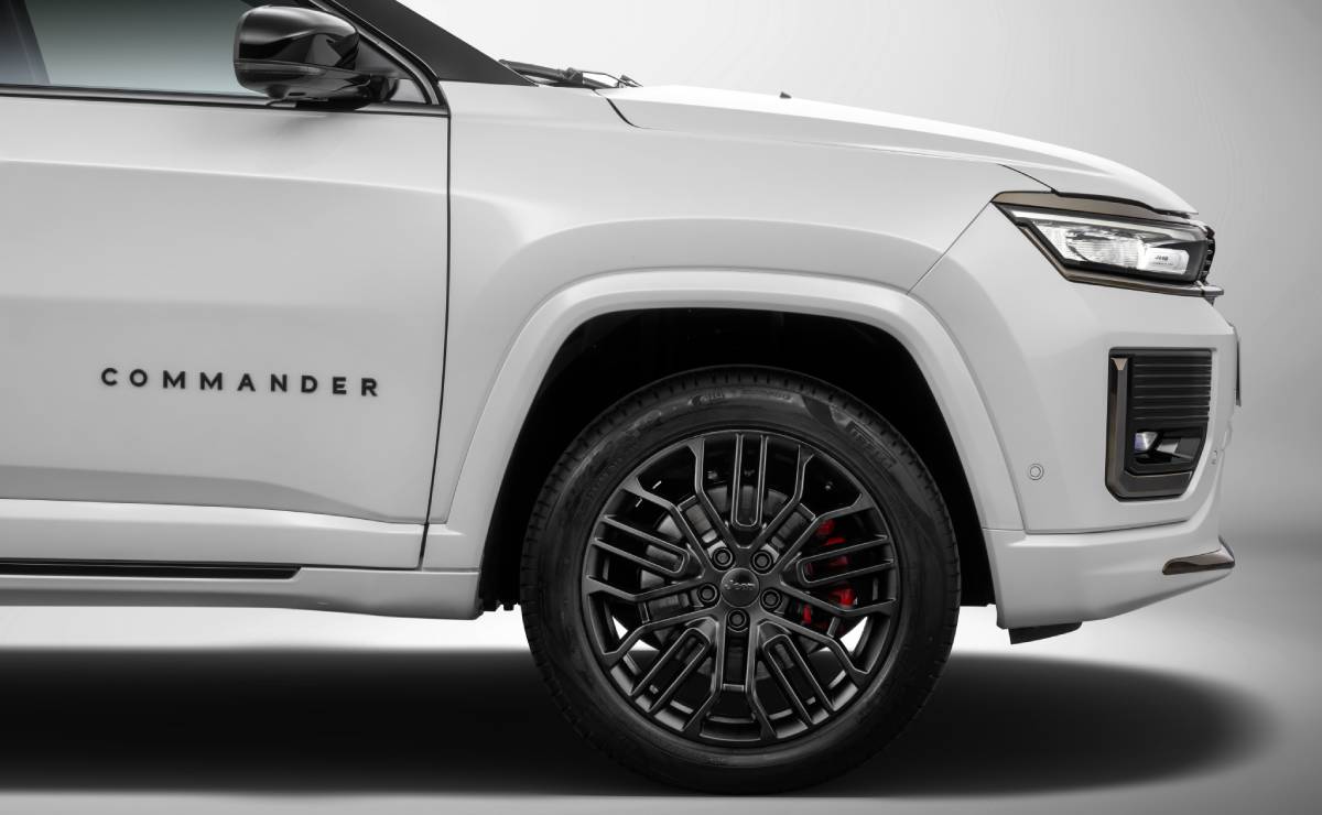 SUV Jeep Commander 2026 llanta