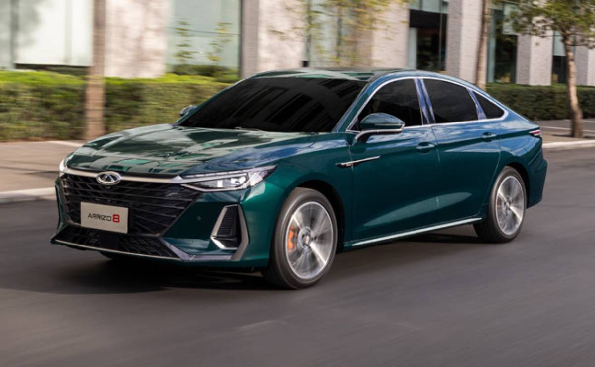 Sedan Chery Arrizo 8 accion