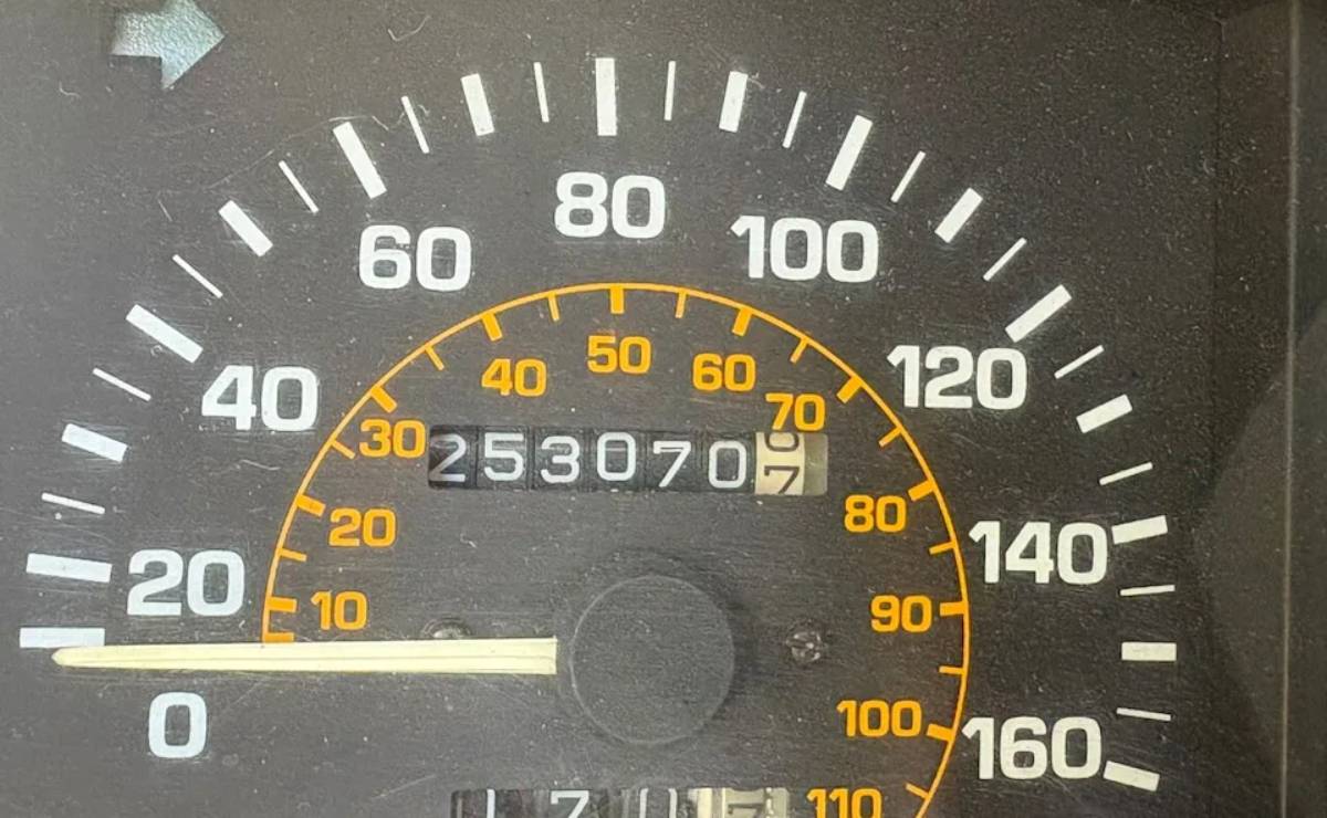 Sedan Toyota Tercel kilometraje