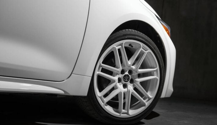 Se presentó el nuevo Corolla: diseño renovado y una edición limitada para el Toyota más exitoso 1 Toyota Corolla Hatchback 2026 teaser