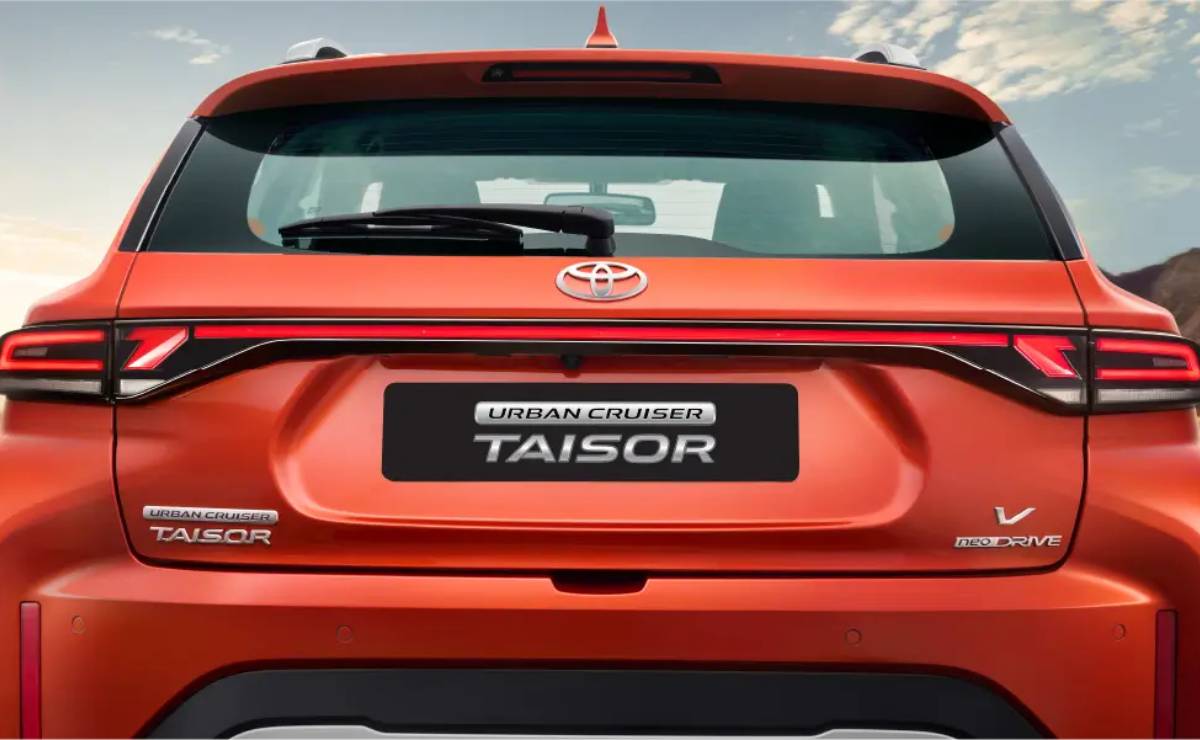 Toyota Urban Cruiser cola 1