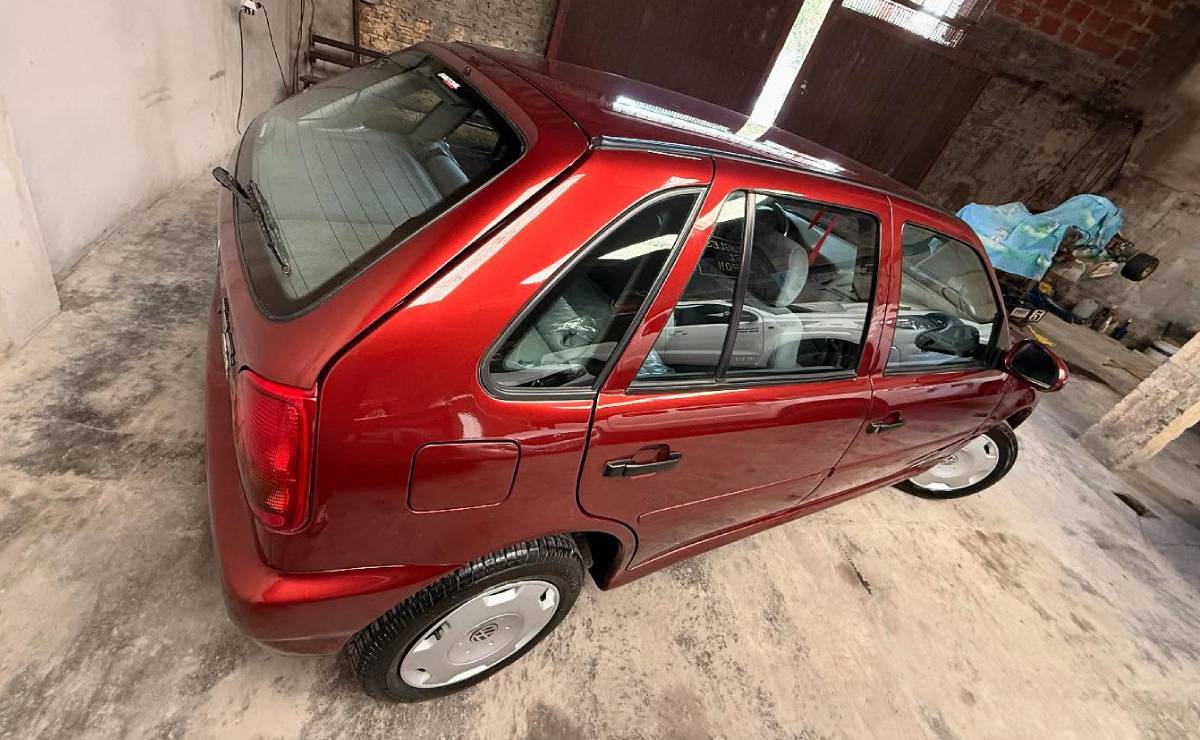 Volkswagen Gol 1998 perfil