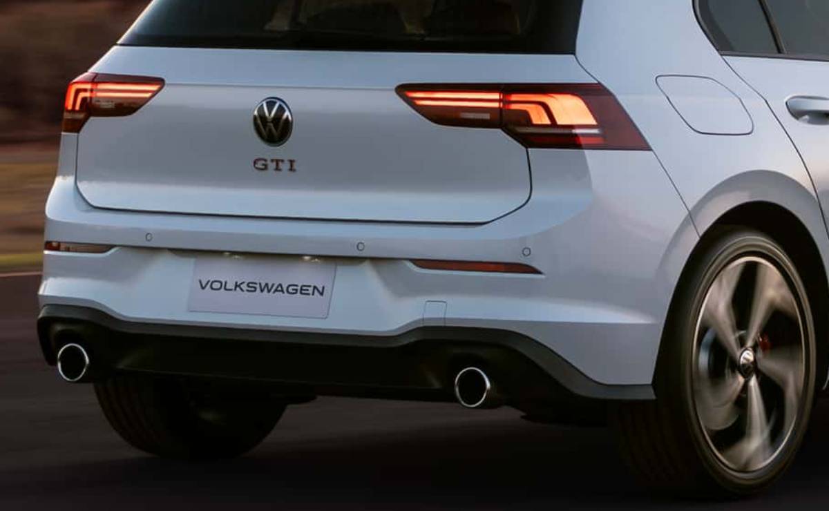 Volkswagen Golf GTI 2026 teaser