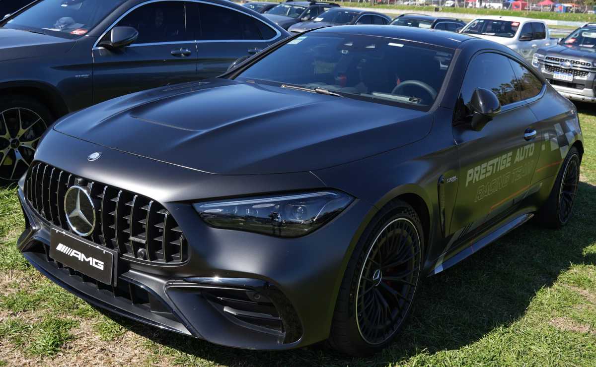 Mercedes Benz AMG CLE 53