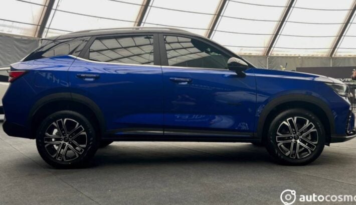 Llegó a la región un Chevrolet con formato de SUV y precio accesible: ¿mejor que Tracker? 1 Chevrolet Groove 2026 perfil